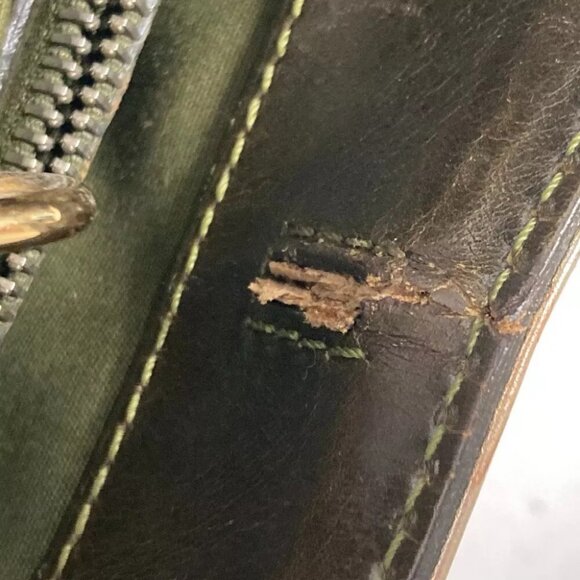 LOUIS VUITTON M95199 Monogram Denim Gondor shoulder bag - Picture 4 of 16